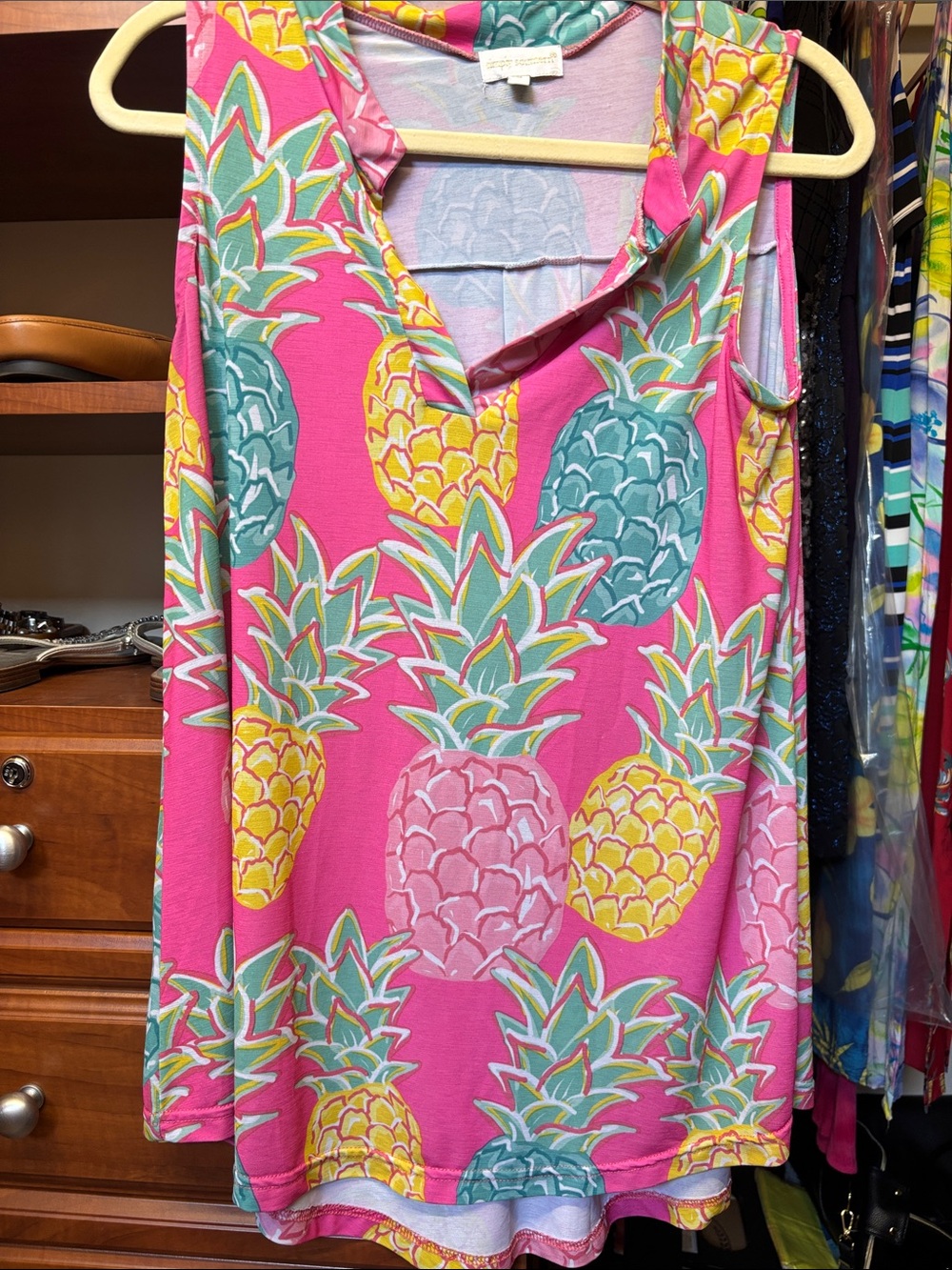 Women's Pink Pineapple Print V-Neck Tunic top